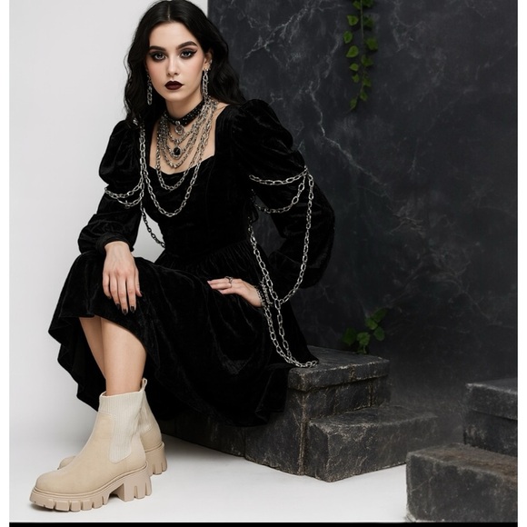 Sincerely Jules NEW Bone Whimsigoth Faux Suede Lug Sole Ankle Boots Size 9.5 - Picture 1 of 11